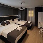 Utarit Hotel
